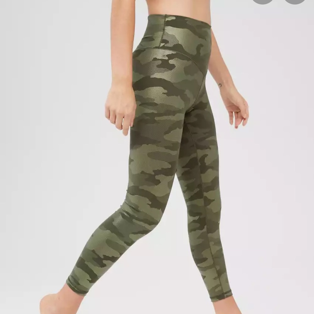 Aerie Camo Offline Leggings